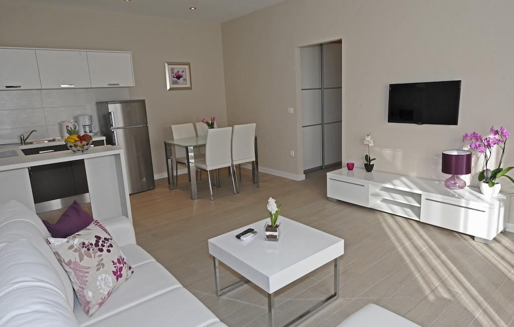 Apartments Villa Violet Zadar Exteriör bild