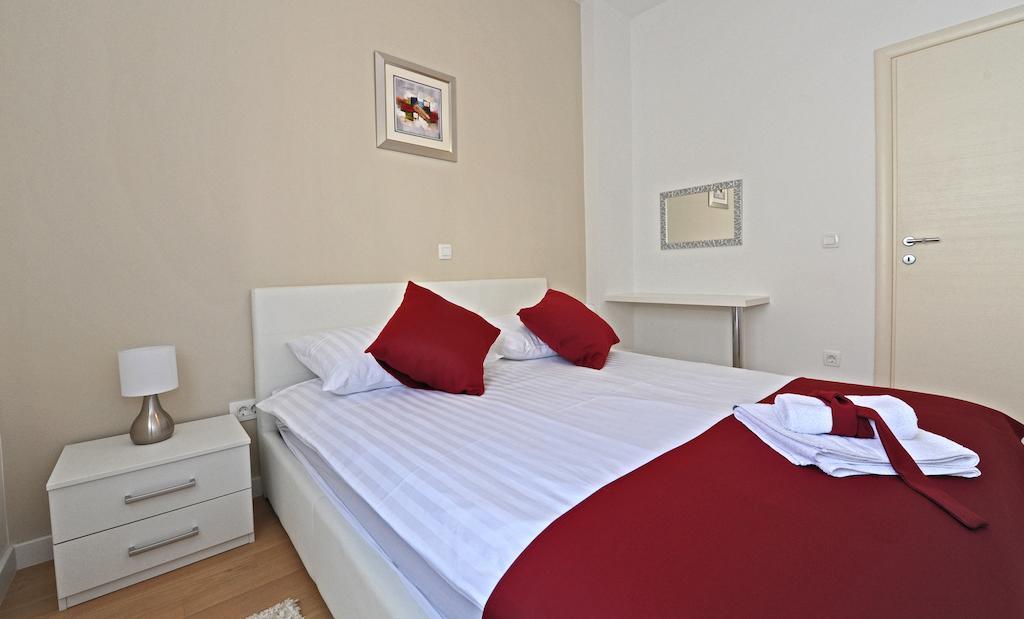 Apartments Villa Violet Zadar Exteriör bild