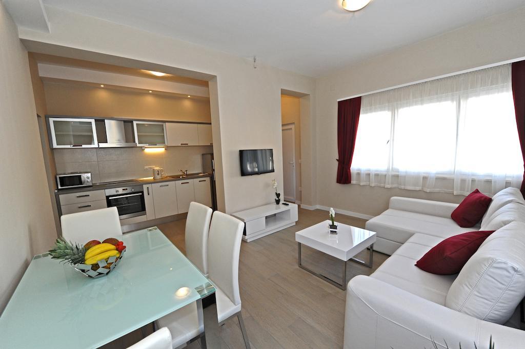Apartments Villa Violet Zadar Exteriör bild